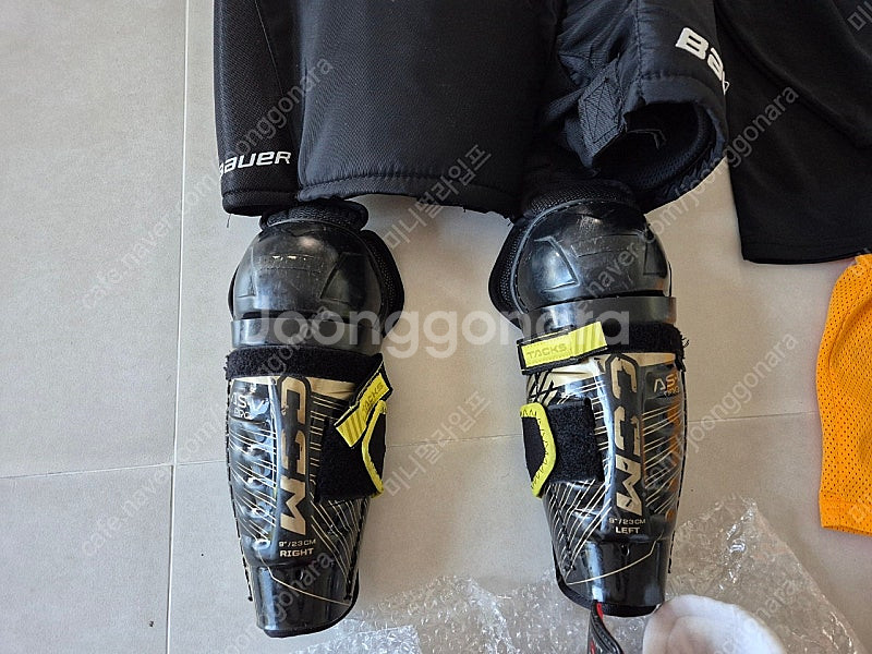 아이스하키 최상급라인장비 일괄 판매합니다--5