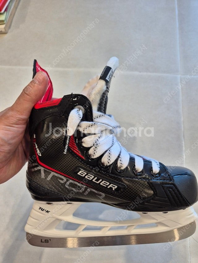 아이스하키 스케이트(거의새상품)--2