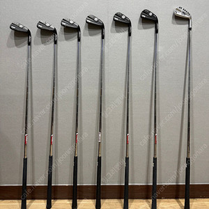 PXG GEN4 0311P 블랙에디션 아이언(5, 6, 7, 8, 9, W, 3번 GEN3, 총7개 구성)
