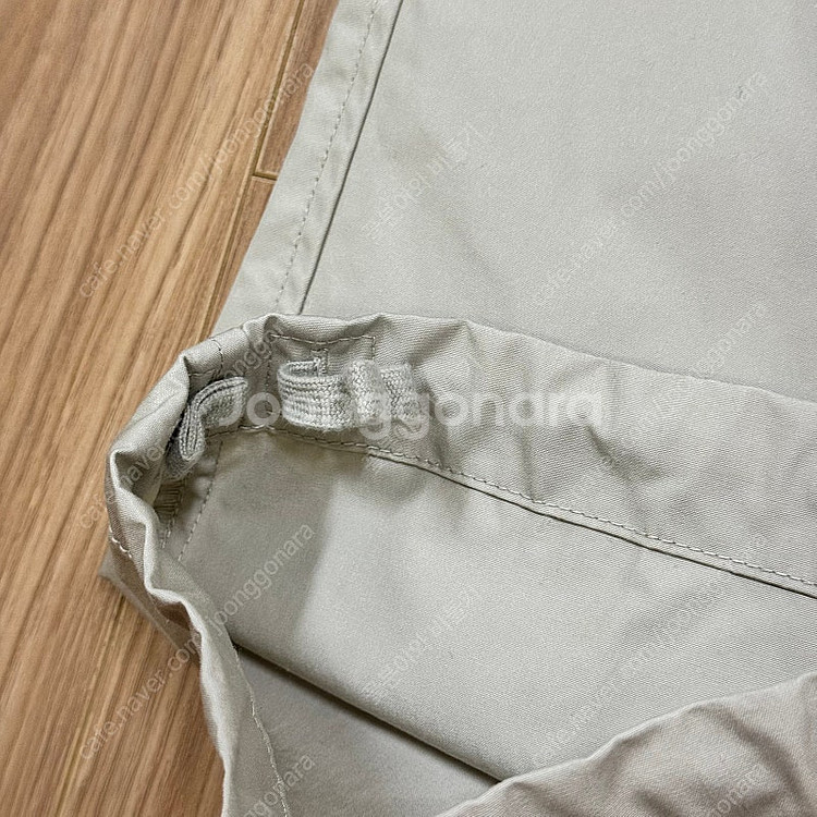 유니클로 U 와이드핏 파라슈트 팬츠--6