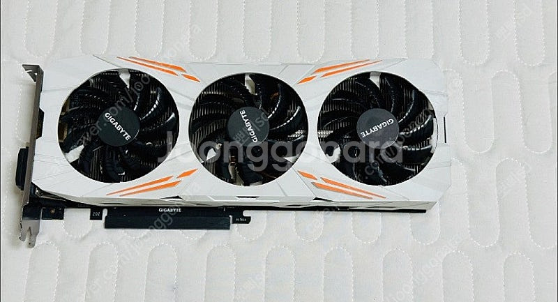 GIGABYTE GTX1080Ti 11GB--1