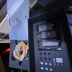 akg n5005 이어폰 (천불금은동선 포함) 판매합니다