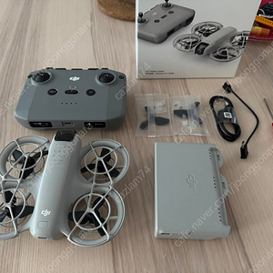 DJI Neo 플라이모어 콤보