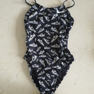 나이키 스니커즈 컷아웃 28+디지헤이즈 핑크 컷아웃 28