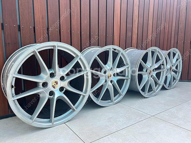 포르쉐 991 20인치 휠 (8.5J / 11J) 가격다운--0