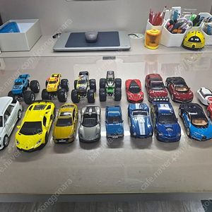 1:43, 1:36 다이캐스트 여러 종류 판매합니다