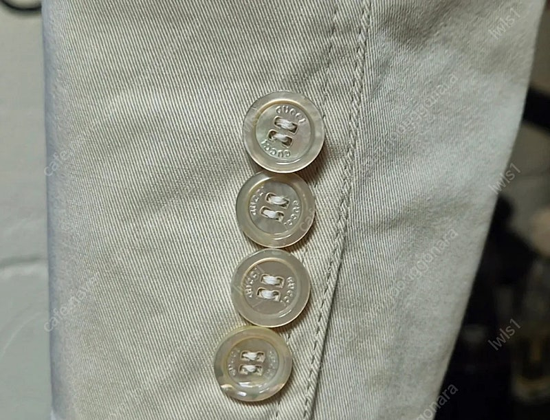 구찌 정품 벨트 자켓 판매합니다--3