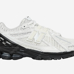 New Balance x Comme des Garcons Homme 1906R White뉴발란스 x 꼼데가르송 옴므 1906R 화이트 270mm