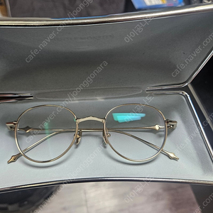 젠틀몬스터 ep031 팝니다