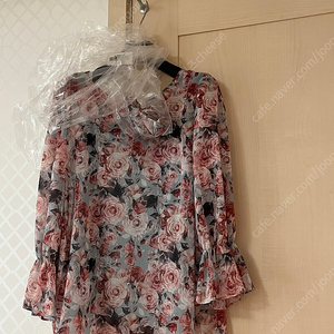 지고트 블라우스 (새상품)