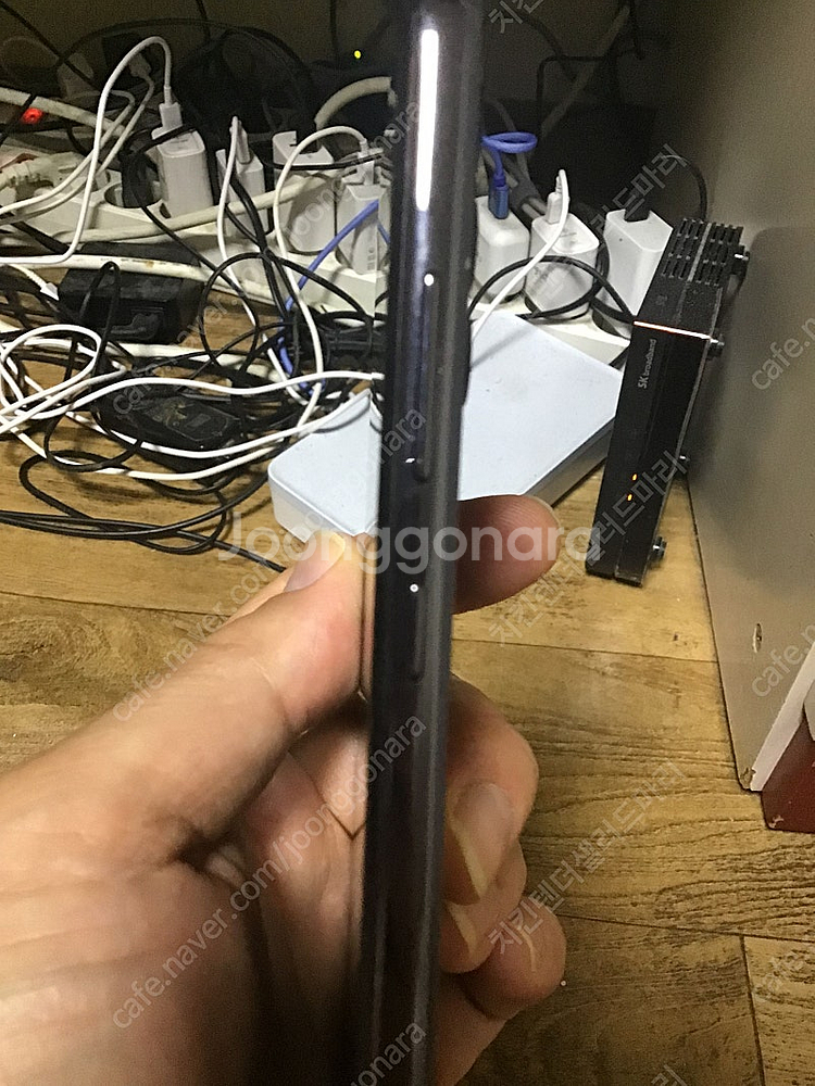 LG 유플러스 갤럭시 A32 블랙 단품 팝니다.--2
