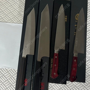 칼 및 숫돌