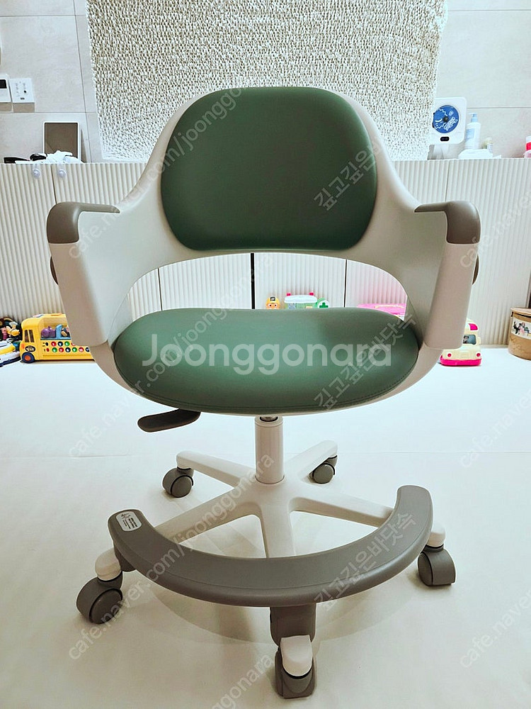 시디즈 링고 의자 민트컬러 새상품급--0