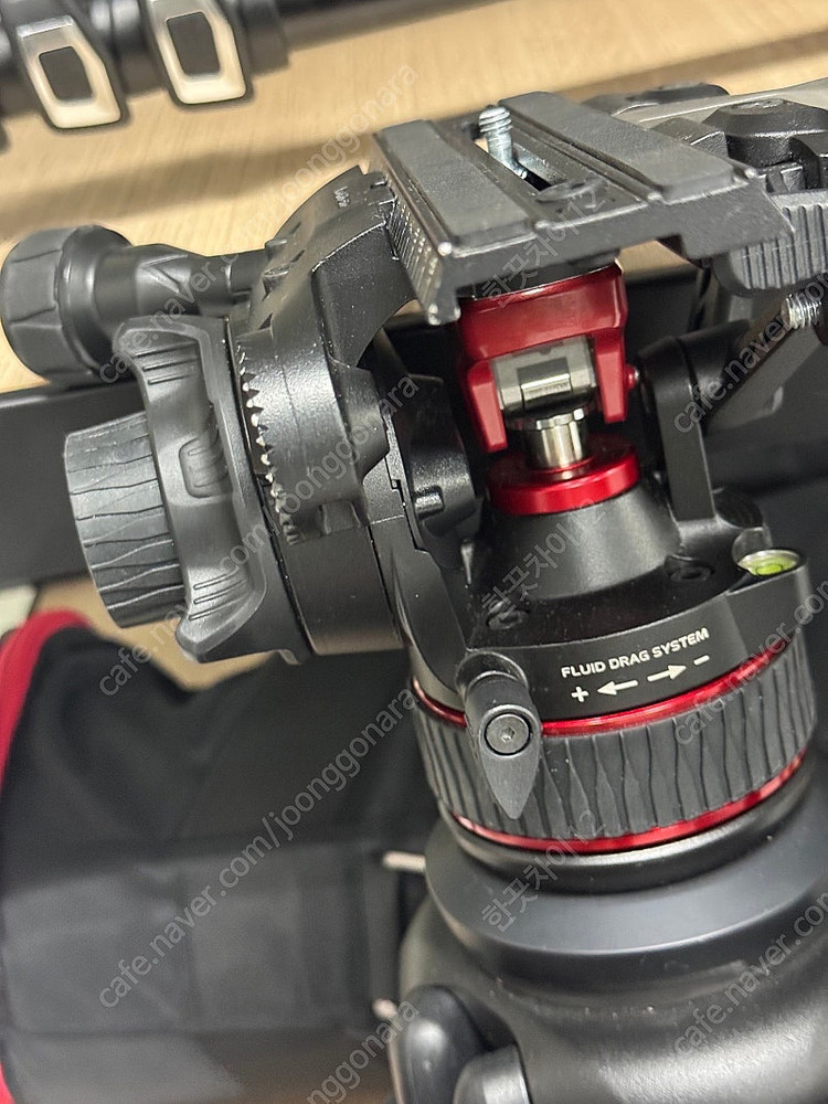 맨프로토 영상용 삼각대 비디오 트라이포드--3