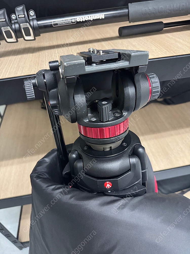 맨프로토 영상용 삼각대 비디오 트라이포드--5