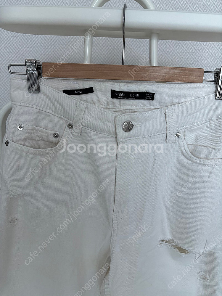 새상급 Bershka 버쉬카 디스트로이드 데님 청바지--3
