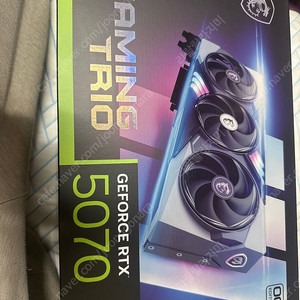 MSI RTX 5070 게이밍 트리오 OC D7 12GB 트라이프로져4 신품급 팝니다