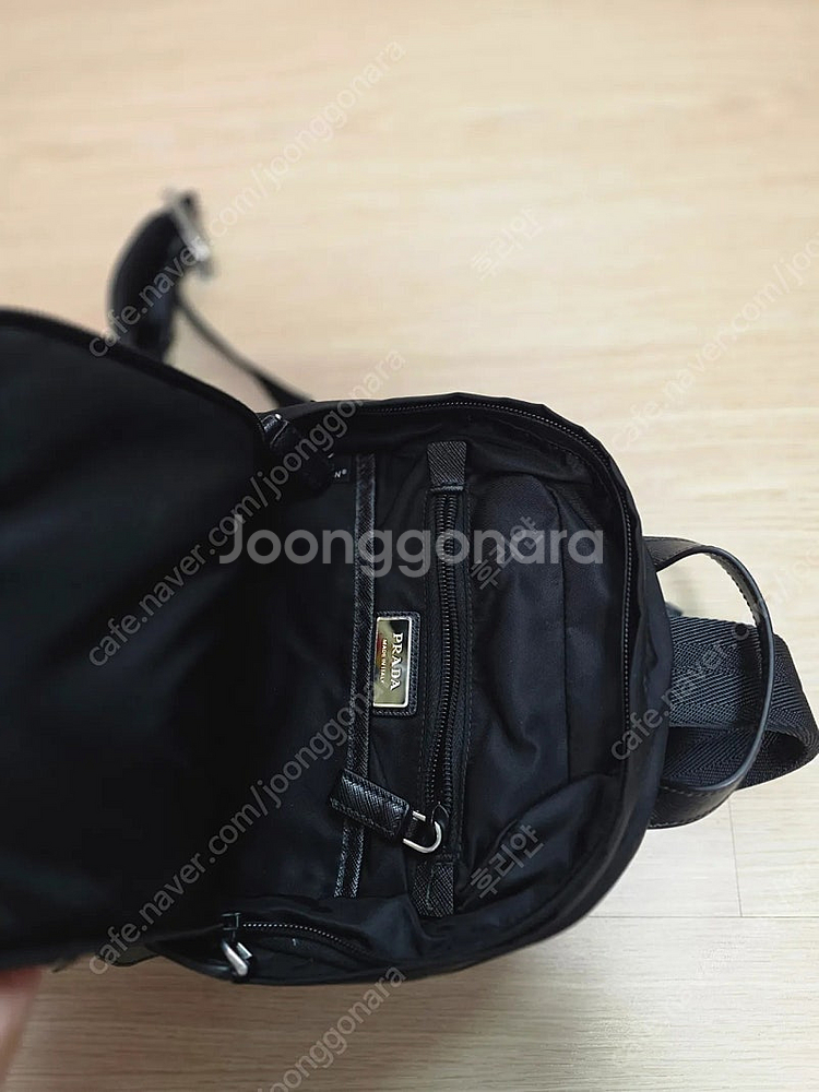 프라다 리나일론 벨트백--5