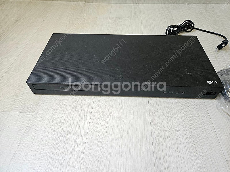LG UBK90 블루레이 플레이어 2022년제조--1