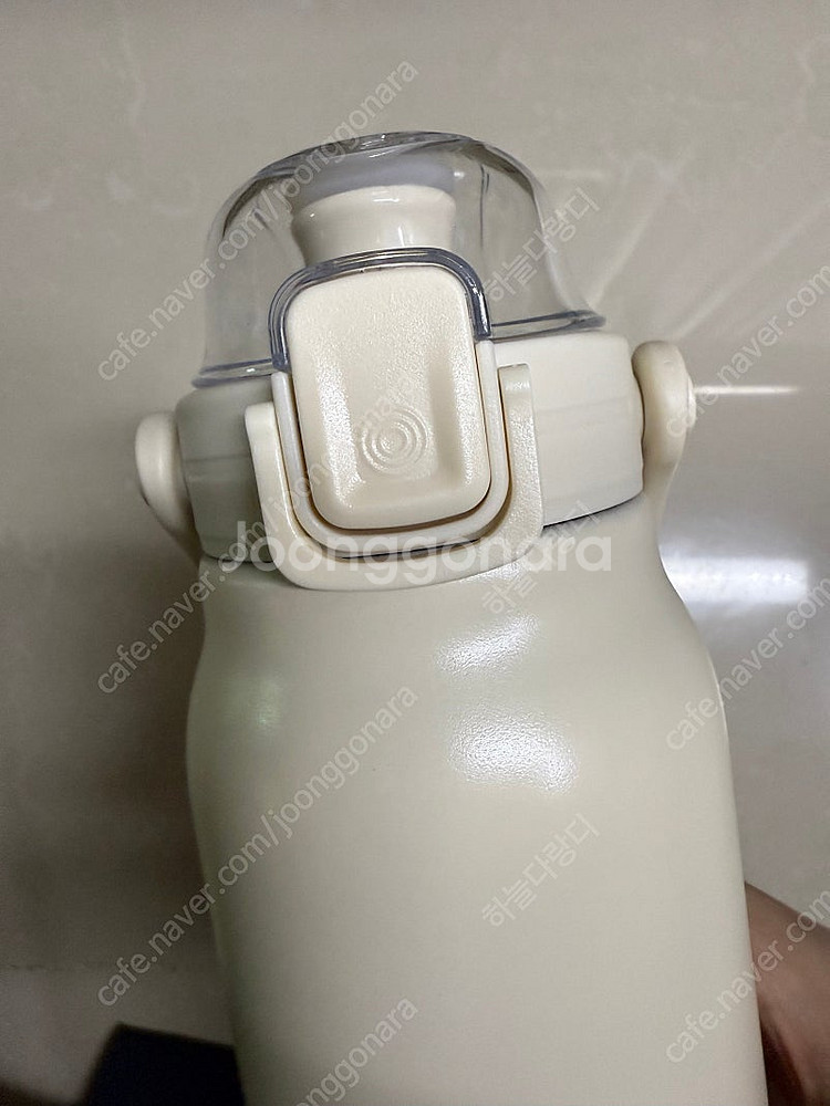 타이탄 텀블러 1.7L 대용량 텀블러 새상품 택포--3