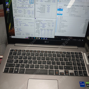 [신림 대학동/직거래만]LG 15UD70P 11세대 I7 GTX1650TI 노트북 판매합니다.(직52)