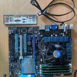 i7-2700k , 아수스 p8z77-v , 삼성 10600 16gb , 판매합니다.