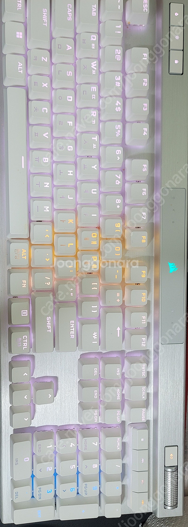 커세어 K70 PRO 광적축 키보드--0
