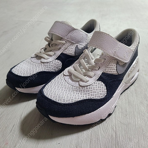 (새제품) 나이키 에어맥스 키즈 운동화 190