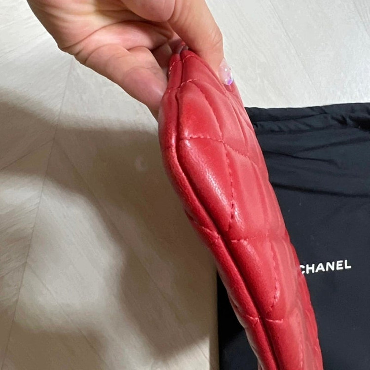 샤넬 램스킨 뉴미듐 클러치 이미지