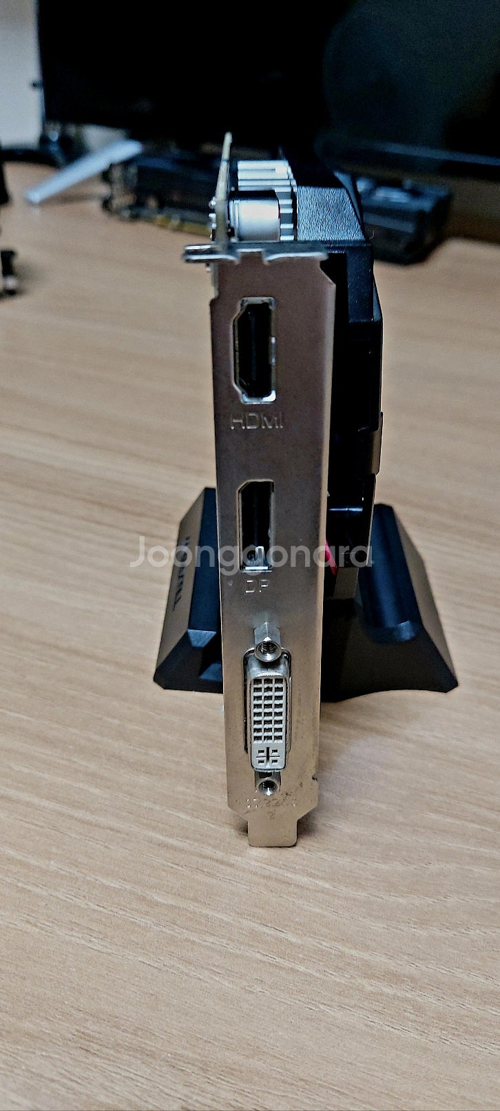 지포스 GTX750 1G 그래픽카드 판매합니다.--3