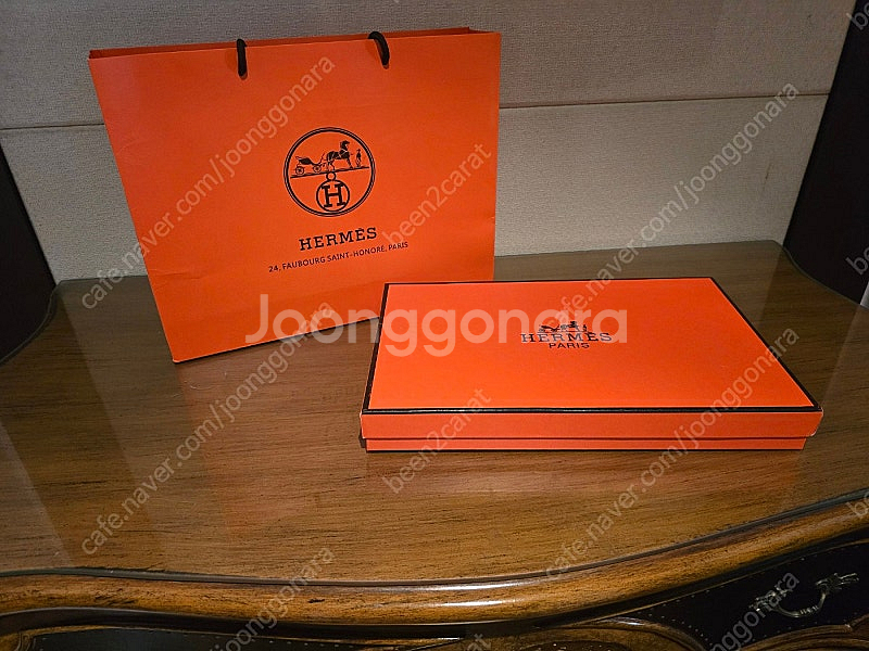 에르메스 박스+쇼핑백 반값택배비포함 바로배송합니다--0