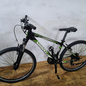 자이언트 레벨3 MTB자전거 판매합니다.(S사이즈)