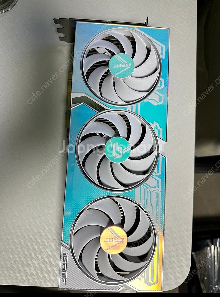 컬러풀 rtx4070ti 화이트--0