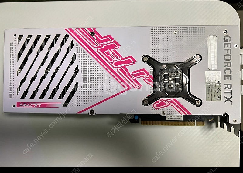 컬러풀 rtx4070ti 화이트--3