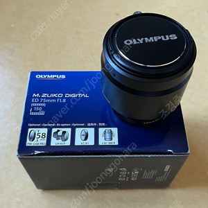 올림푸스 마포용 75mm f1.8 단렌즈 팝니다 (택포)