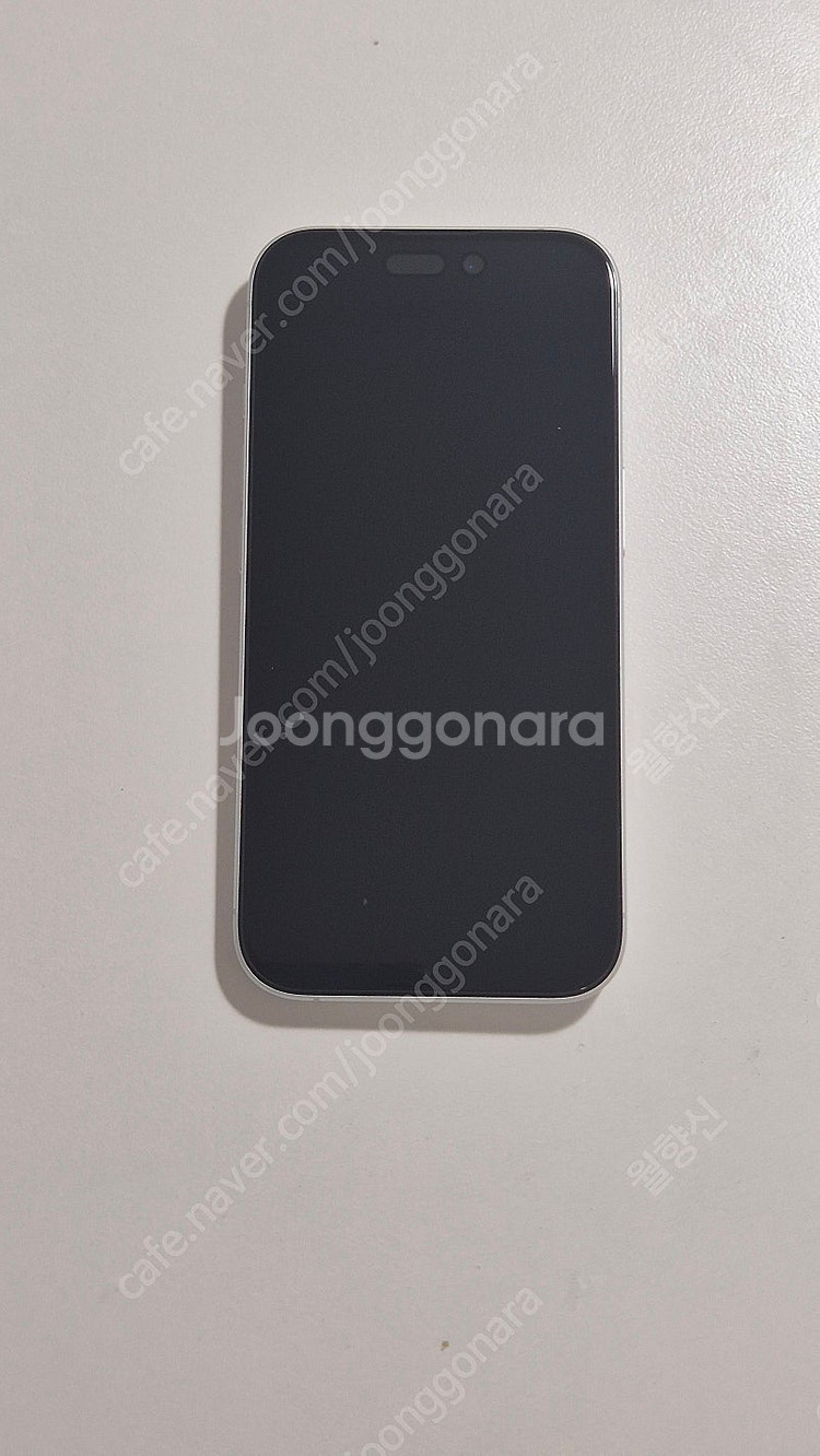 아이폰16 화이트 128gb A급 박풀 판매합니다.--7