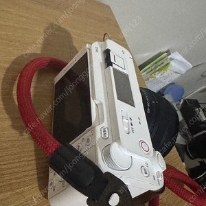 소니 zv e1 카메라 화이트 판매합니다