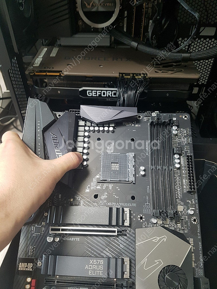 RTX3090 X570어엘 B350토마--3