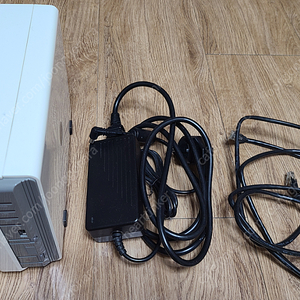 시놀로지 DS110J + 히타치 500GB HDD 팝니다