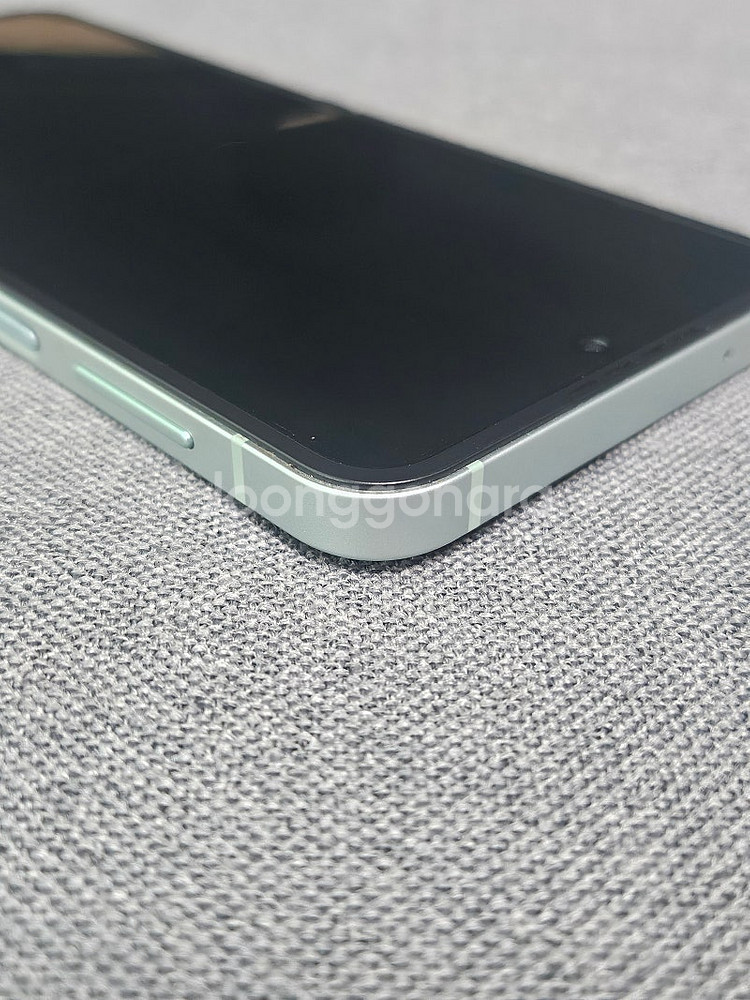 [S급] 갤럭시 Z 플립6 / 256GB / 민트 / 51.5만원--4