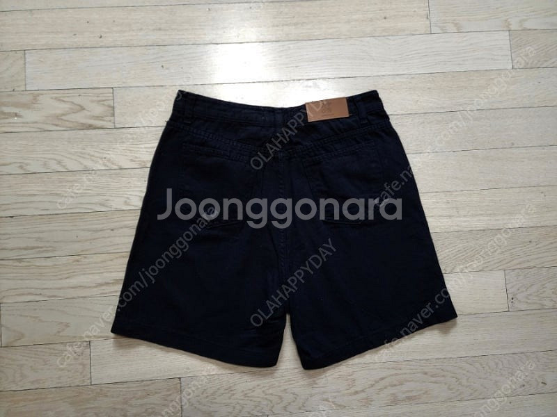 판도라핏 블랙반바지 L 사이즈 판매합니다--1