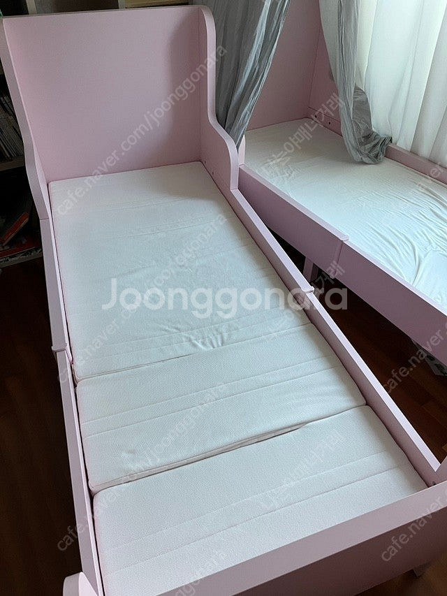 이케아 부숭에 침대, 옷장, 수납장--0
