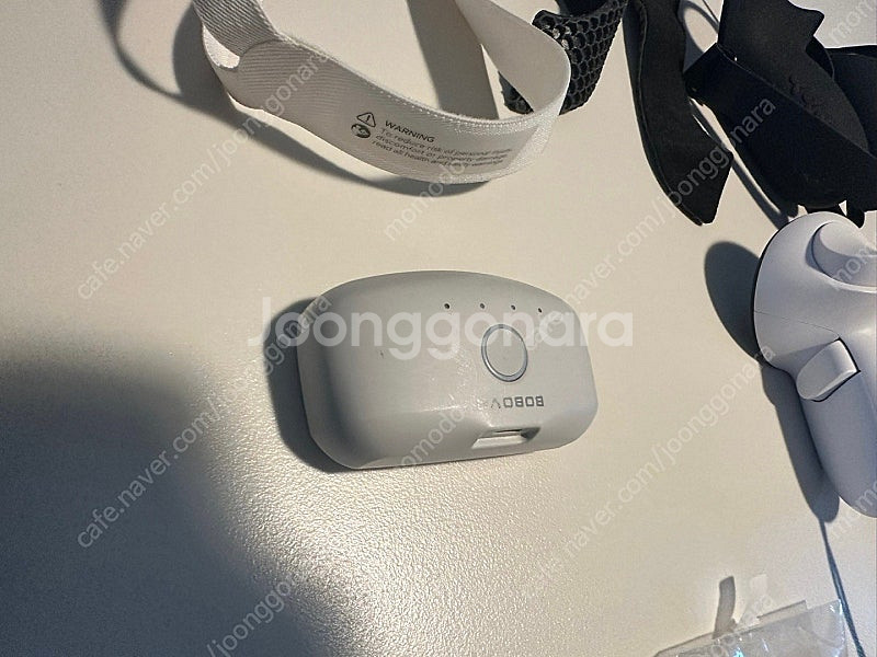 매타퀘스트3 + BOBOVR M3 Pro(S급) 풀세트--6