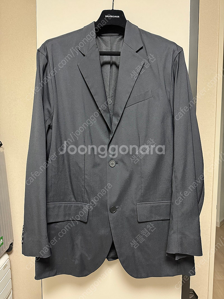 발렌시아가 블랙 싱글자켓--0