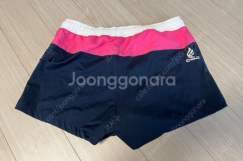 (새것)아레나 여성 비치 웨어 숏팬츠 반바지 29.5인...--1
