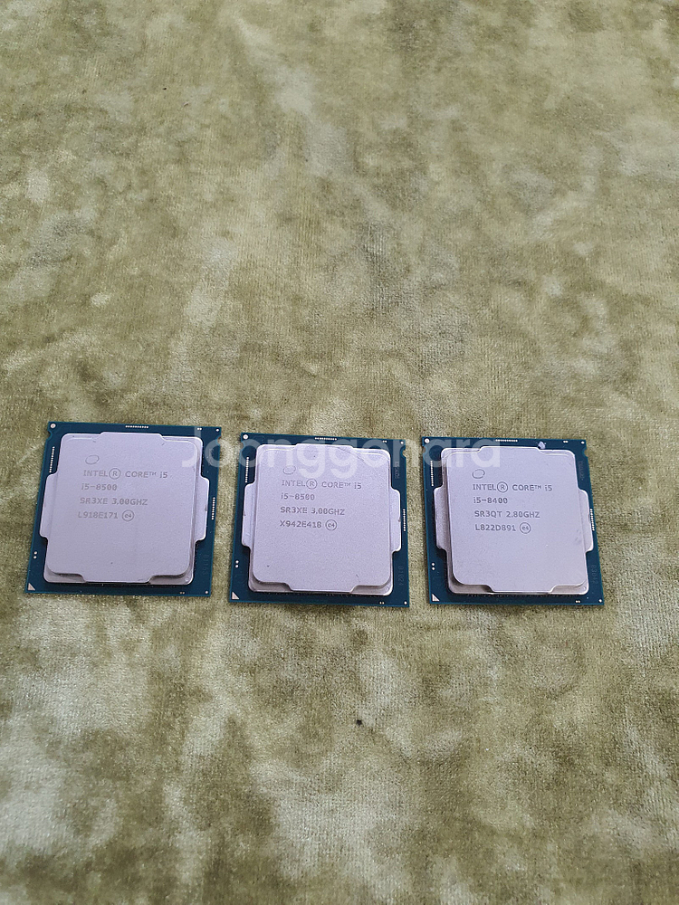 인텔 cpu i3-8100 4개 개당25000원 4개전...--3