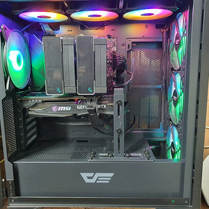 컴퓨터데스크답본체 최고사양 최저가에 팝니다 i7-12700f msi mag b660m msi rtx3060 12g 램32g ssd500g 하드1tb 파워700w 80플러스