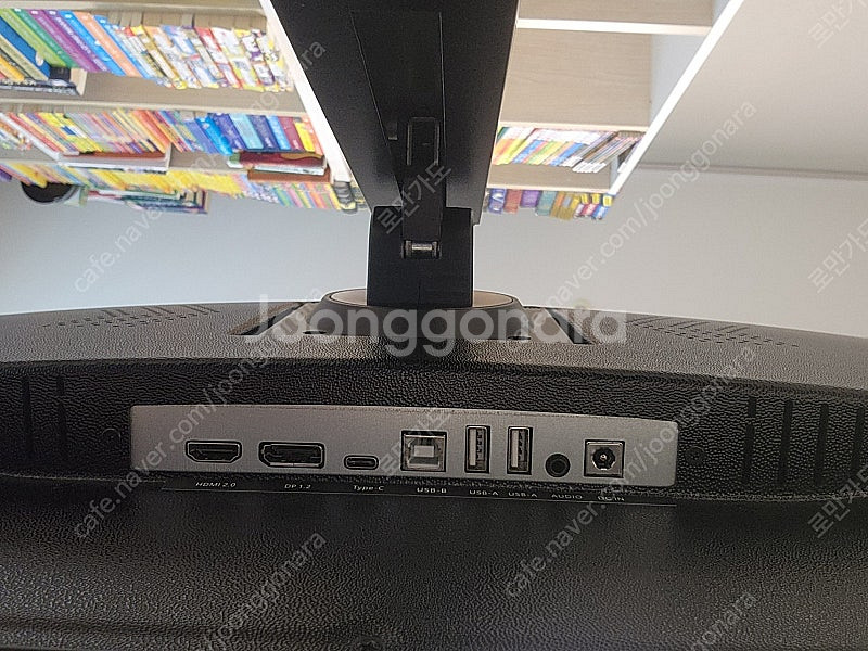 비트엠 뉴싱크 3280U 4K 32인치 모니터.--2