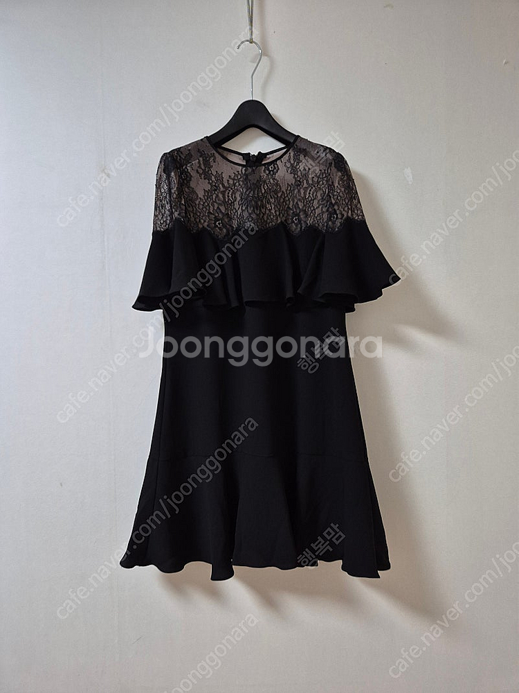 텍새상품) BCBGMAXAZRIA 러플 원피스--2