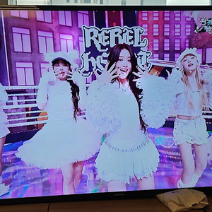 TV 티비 삼성 50인치 LED FHD (흰점 2개)